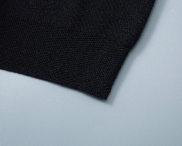 ブランドセーター角部分ディテール